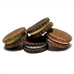 Macaroons (Color: Yellow & Blue-Carob Macaroon)